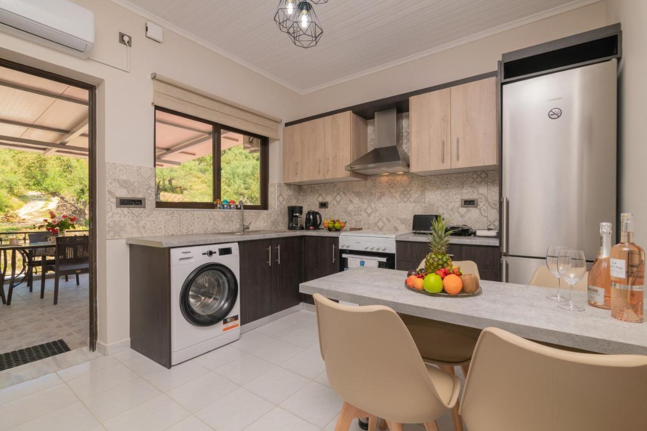 Arokaria Apartment اليكاناس المظهر الخارجي الصورة