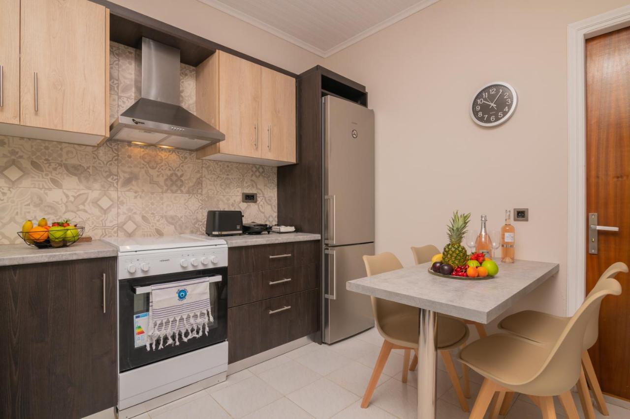 Arokaria Apartment اليكاناس المظهر الخارجي الصورة